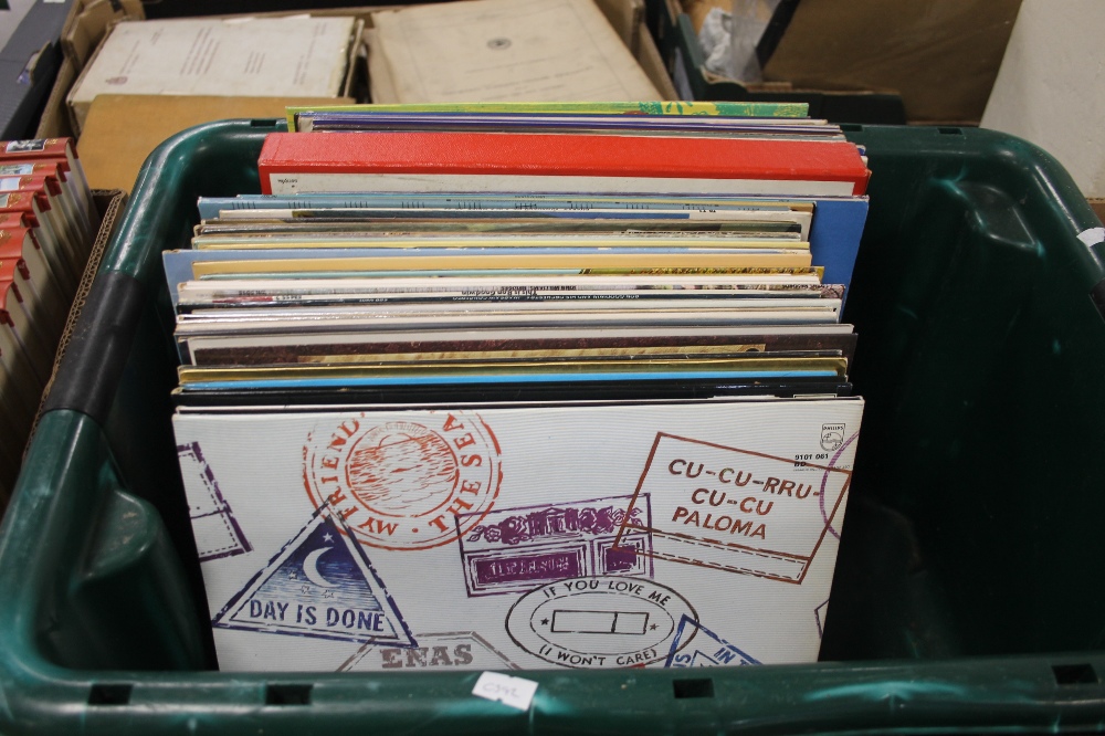 A TRAY OF LP RECORDS MAINLY CLASSICAL