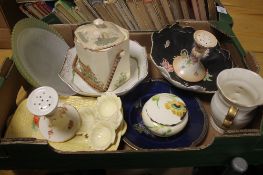 A TRAY OF CROWN DEVON TEA AND DINNER WARE