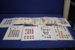 A COLLECTION OF STAMPS TO INCLUDE A SELECTION OF PENNY REDS AND QV 6D DULL GREEN