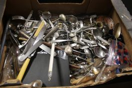 A BOX OF CUTLERY