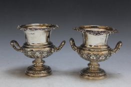 A SMALL PAIR OF HALLMARKED SILVER TWIN HANDLED TABLE TOP CAMPANA URNS BY LEE & WIGFALL - SHEFFIELD