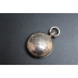 A HALLMARKED SILVER SOVEREIGN HOLDER - BIRMINGHAM 1910