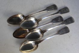FIVE HALLMARKED SILVER FIDDLE PATTERN TABLE SPOONS - LONDON 1829, makers mark indistinct, approx