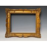 A 19TH CENTURY GOLD SWEPT FRAME, frame W 6.5 cm, rebate 28.5 x 38 cmCondition Report:20