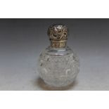 A HALLMARKED SILVER TOPPED SCENT BOTTLE - BIRMINGHAM 1889, H 12.5 cm