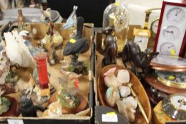 TWO TRAYS OF ASSORTED CERAMICS AND SUNDRIES TO INCLUDE A TRAY OF BIRD FIGURES INCLUDE GOEBEL AND A