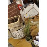 A SELECTION OF HOME ACCESSORIES TO INCLUDE WOOD EFFECT PLANTER, RUSTIC STOOL ETC