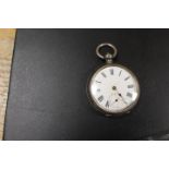 A GENTLEMANS ANTIQUE SILVER POCKET WATCH