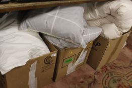 THREE BOXES OF EX SHOW HOME BEDDING TO INCLUDE TO SETS OF SINGLE BEDDING