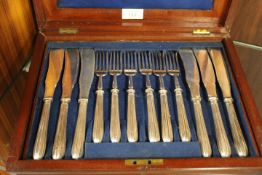 A CASED SET OF SILVER HANDLES VINTAGE FISH KNIVES AND FORKS