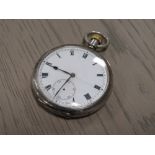 A GENTS ANTIQUE SILVER POCKET WATCH BY ZENITH