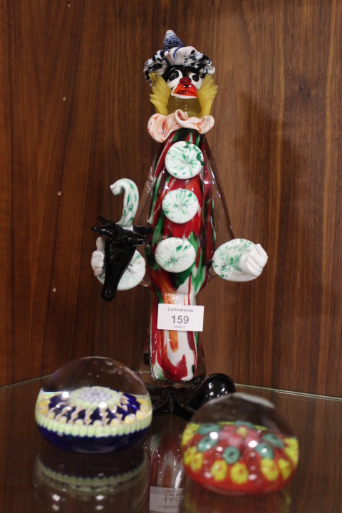 A MURANO GLASS FIGURE OF A CLOWN, H 33 cm, together with a Perthshire paperweight with central 'P'