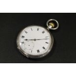 A GENTS ANTIQUE SILVER POCKET WATCH BY ZENITH
