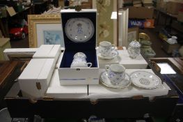 NINE BOXED SWEDISH ROFRAND ROYAL FAMILY PLATE AND URN CHINA SETS TOGETHER WITH TWO UNBOXED ITEMS