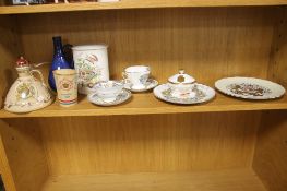 SELECTION OF QUEEN ELIZABETH 2ND COMMEMORATIVE CHINA