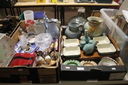 TWO TRAYS OF CHINA/GLASS TO INCLUDE A DENBY CRUIT SET, DENBY VASE, JUG, TWO ASHTRAYS , BOWLS, LIDDED