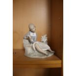 A LARGE LLADRO FIGURE (MISSING FINGER FROM HAND ) A/F