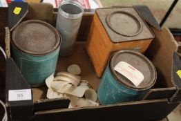 A SMALL TRAY OF CHEMISTS TINS AND LABELS ETC