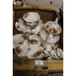 OVER 90 PIECES OF ROYAL ALBERT OLD COUNTRY ROSES TO INCLUDE TEAPOT COFFEE POT CAKE STAND ETC