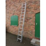 A YOUNGMAN 200 3.66 MM EXTENSION LADDER