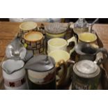 A TRAY OF COLLECTABLE TANKARDS AND STEINS TO INCLUDE A MUSICAL EXAMPLE