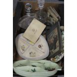 A TRAY OF CERAMICS GLASS ETC TO INCLUDE SMALL BRASS WEIGHTS, CIGARETTE CARDS ETC
