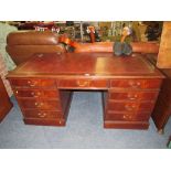 A REPRODUCTION MAHOGANY LEATHER TOPPED TWIN PEDESTAL DESK W-159 CM