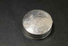 A 925 SILVER LIDDED BOX