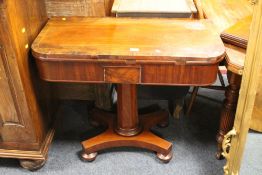 A 19TH CENTURY MAHOGANY AND ROSEWOOD FOLD-OVER TEA TABLE A/F