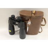 A LEATHER CASED SET OF 20 X 60 WRAY OF LONDON BINOCULARS