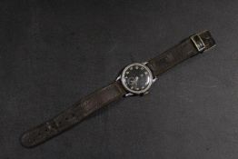 A VINTAGE 15 JEWELS MILITARY WRISTWATCH