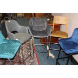 FIVE MODERN ASSORTED BAR/KITCHEN STOOLS