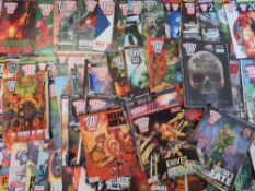 A TRAY OF 2000AD JUDGE DREDD COMICS TO INCLUDE PROGRAMME RUNS FROM 1400 TO 1499 AND 1500 TO 1599 (