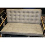 A MODERN UPHOLSTERED TWO SEATER SETTEE W-119 CM