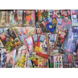 A TRAY OF MIXED ERA 2000AD JUDGE DREDD COMICS, TO INCLUDE SOME FROM 1988 / 89 / 90, AND SOME FROM