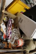 A TRAY OF ASSORTED COLLECTABLES TO INCLUDE AN END OF DAY GLASS ROLLING PIN