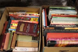 TWO TRAYS OF VINTAGE ANNUALS HARD BACK BOOKS ETC