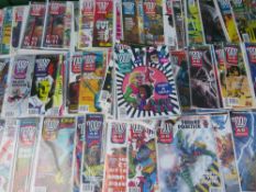 A BOX CONTAINING 2000AD COMICS FEATURING JUDGE DREDD, FROM THE EARLY TO MID 1990S RUNNING FROM