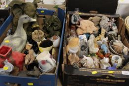 TWO TRAYS OF ASSORTED ANIMAL FIGURES TO INCLUDE A NOVELTY COW TOAST RACK