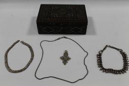 EARLY 20TH CENTURY INDIAN INLAID BEADED HARDWOOD JEWELLERY BOX, with three pieces of Indian silver