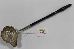 A GEORGIAN HALLMARKED DECORATIVE SILVER LADLE, with ebonised handle, overall L 34 cm