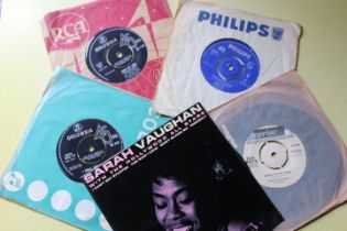 A SELECTION OF LPS AND 7" SINGLE RECORDS AND 78'S RECORDS