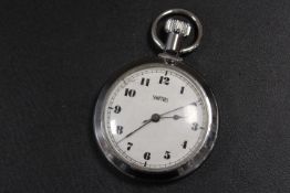 AN UNUSUAL SMITHS GENTS POCKET WATCH WITH CENTRE SECONDS