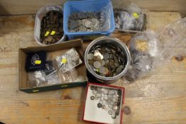 VARIOUS BAGS AND BOXES OF COLLECTABLE COINS