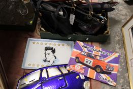A TRAY OF ASSORTED COLLECTABLES TO INCLUDE ELVIS BAGS AND MEMORABILIA, METAL CAR WALL PLAQUES ETC