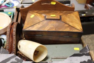 A TRAY OF TREEN ETC TO INCLUDE A TEA CADDY