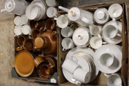 TWO TRAYS OF ASSORTED CERAMICS TO INCLUDE ROYAL GRAFTON TEA WARE ETC