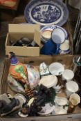 TWO TRAYS OF ASSORTED CERAMICS TO INCLUDE BLUE/WHITE WARE