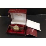 A 9ct GOLD GENTS WRISTWATCH BY ROTARY WITH ORIGINAL BOX AND PAPERS