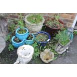 A SELECTION OF GARDEN PLANTERS, CERAMIC AND CONCRETE